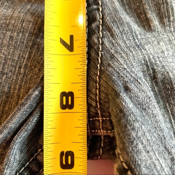 Mudd Jean Capris 9 - Picture 6 of 9